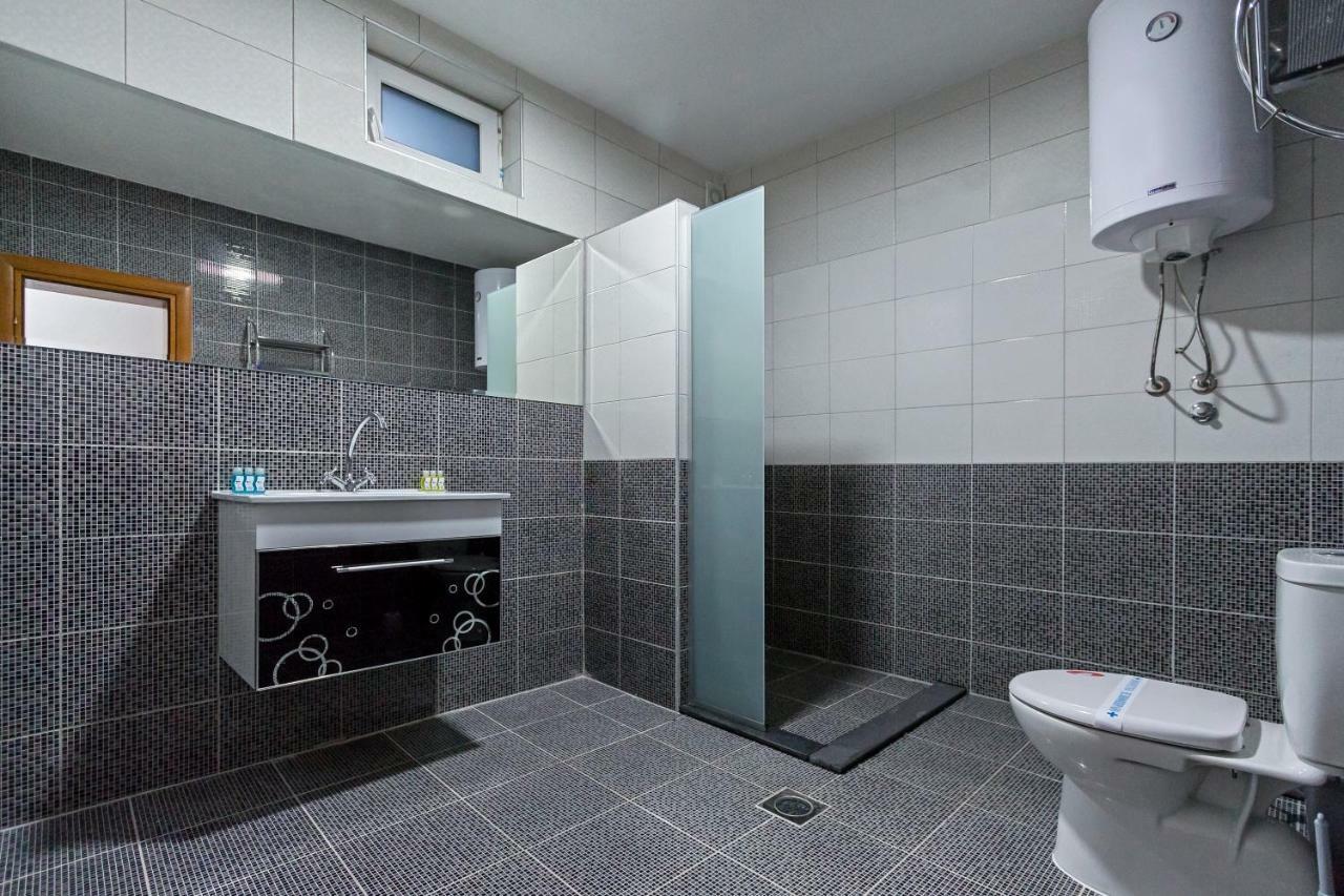 Upper Gate Apartments โอครีด ภายนอก รูปภาพ