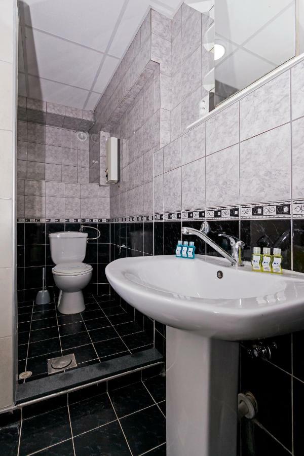 Upper Gate Apartments โอครีด ภายนอก รูปภาพ